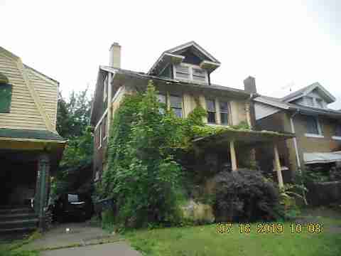 3337 Taylor (2)_m.jpg